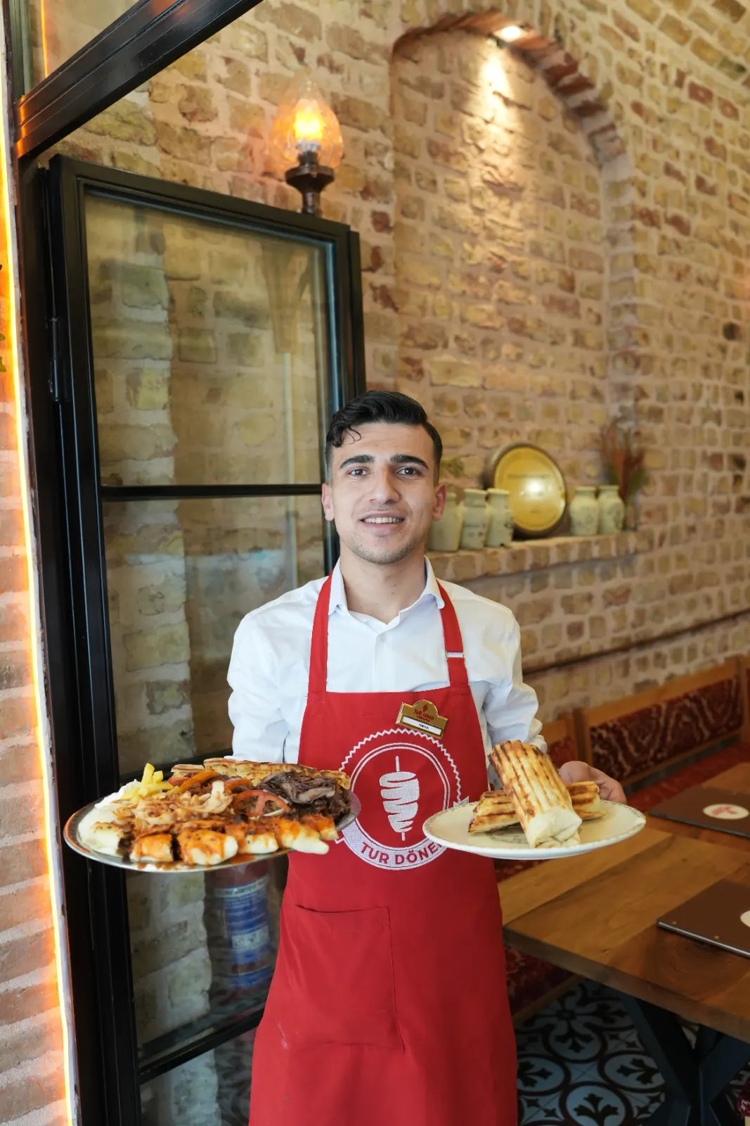 Tur Döner Shawarma - Sultanahmet - Türk, Osmanlı, Kebap - 2. fotoğraf - kebap ve online restoran rezervasyonu