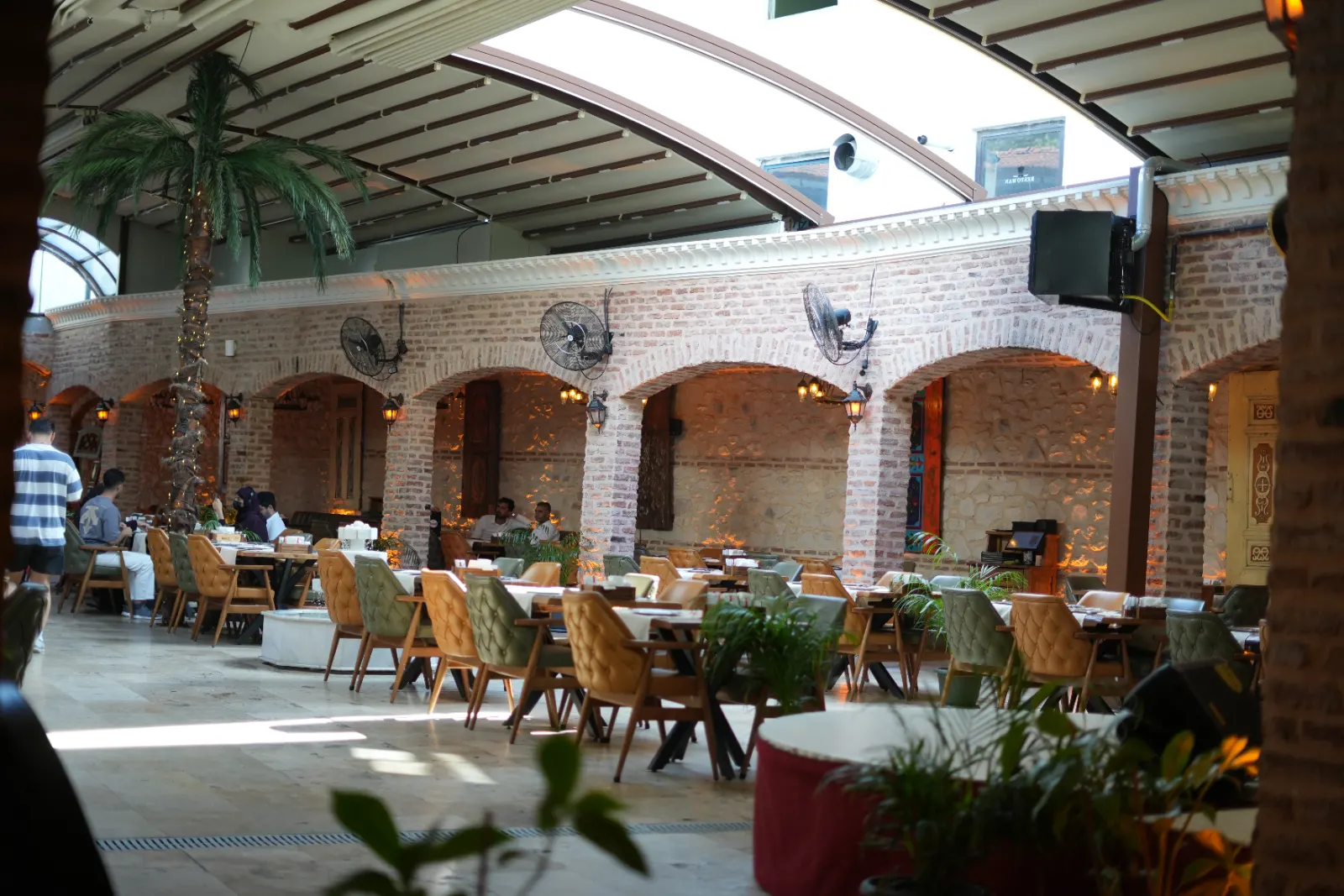 Turgut Restoran Gulhane - Gülhane - Türk, Osmanlı, Kebap - 4. fotoğraf - kebap ve online restoran rezervasyonu